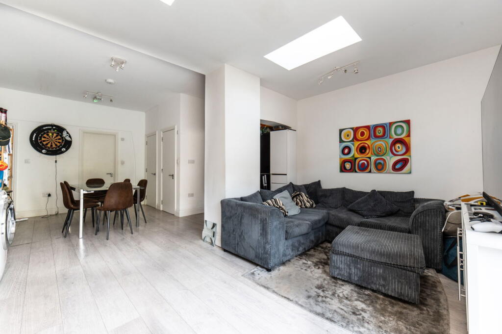 Main image of property: Longmead Road, Tooting Broadway