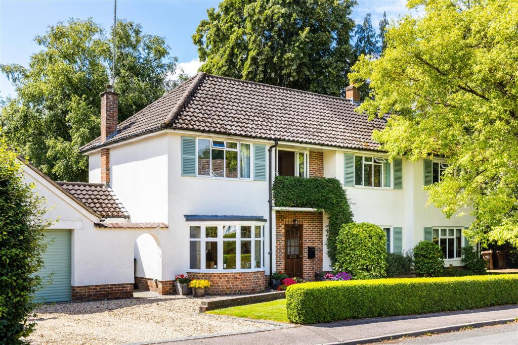 Main image of property: Ridge Green, South Nutfield