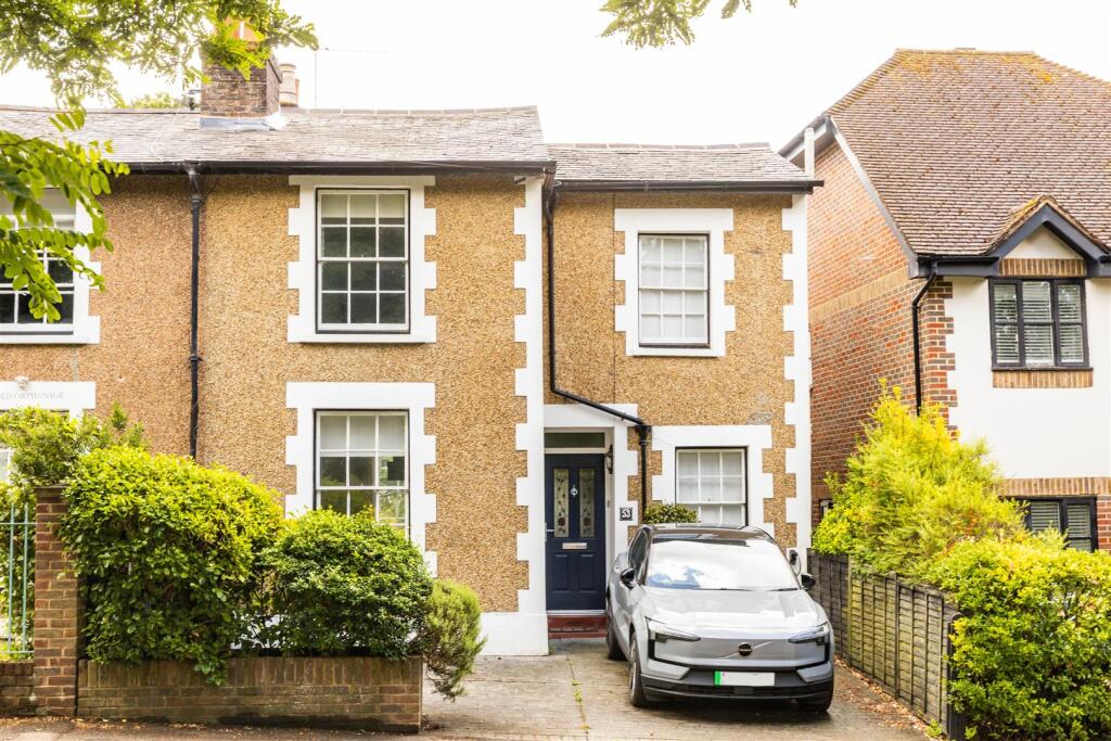 Main image of property: Park Lane East, Reigate