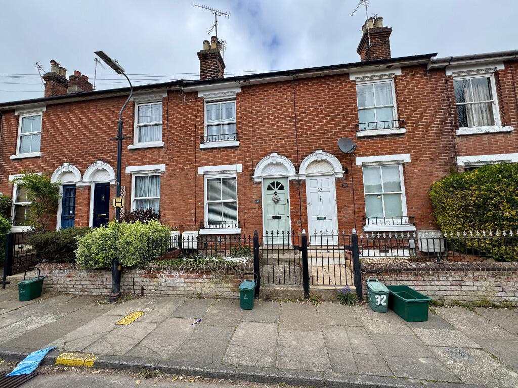Main image of property: Canterbury Road, Colchester, CO2