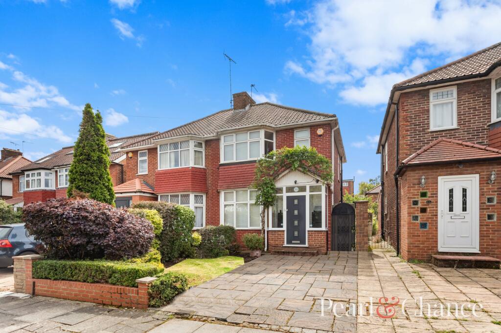 Main image of property: Cumbrian Gardens, London, NW2