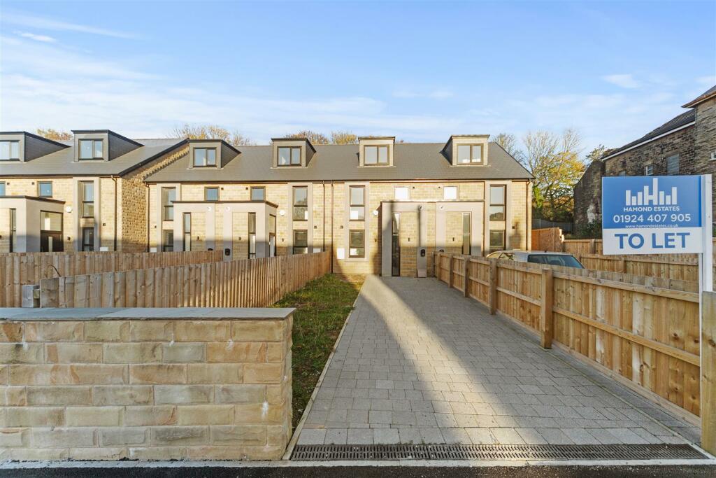 Main image of property: Transvaal Terrace, Batley