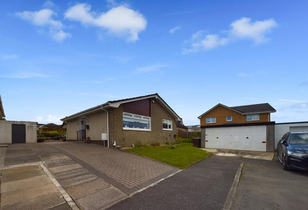 2 bedroom detached bungalow for sale in Glenburn Gardens, Coatbridge, Lanarkshire, ML5