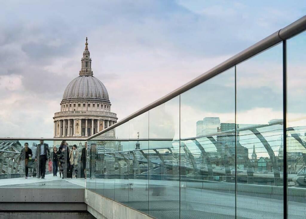 Main image of property: Southbank Tower