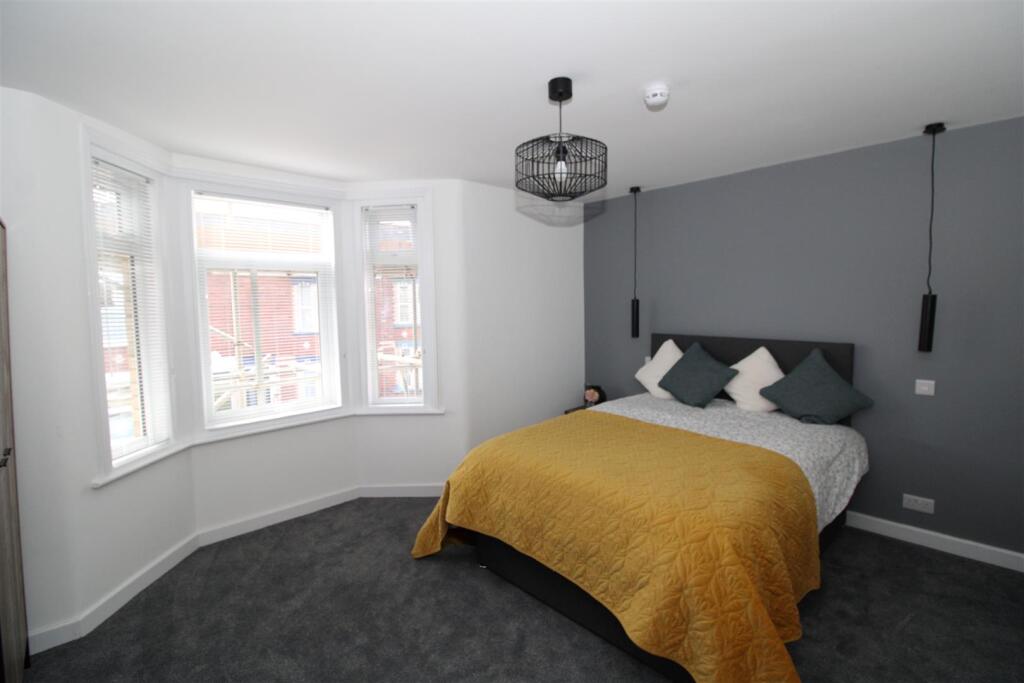 Main image of property: 34 Powderham Road, St Thomas, Exeter