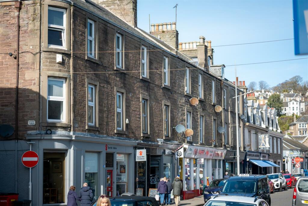 1 bedroom flat for sale in Gray Street, Broughty Ferry, Dundee, DD5
