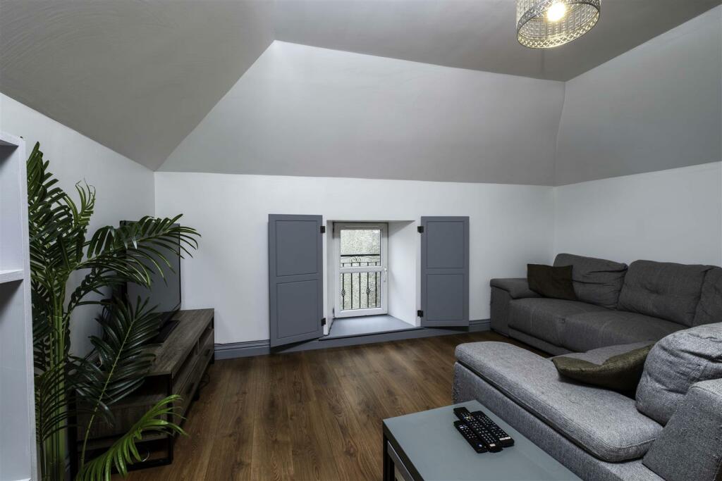 Additional property image - Glengate, Kirriemuir