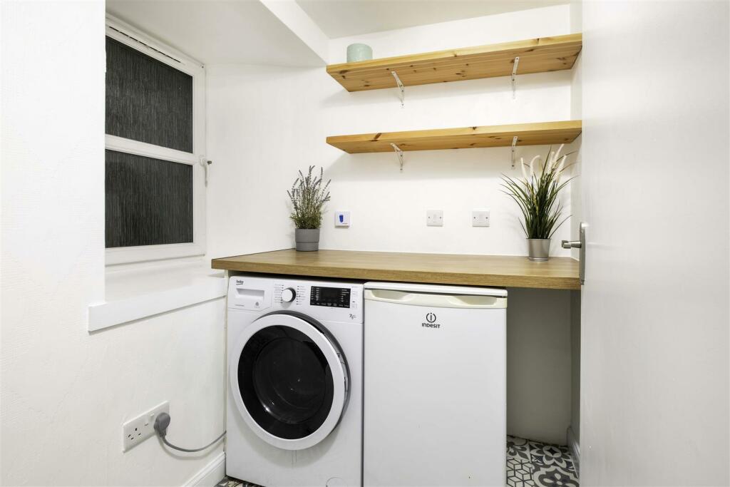Additional property image - Glengate, Kirriemuir