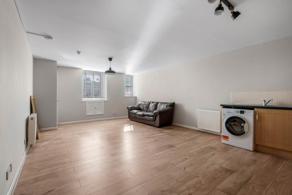 Main image of property: Bethelfield Place, Kirkcaldy, KY1 1