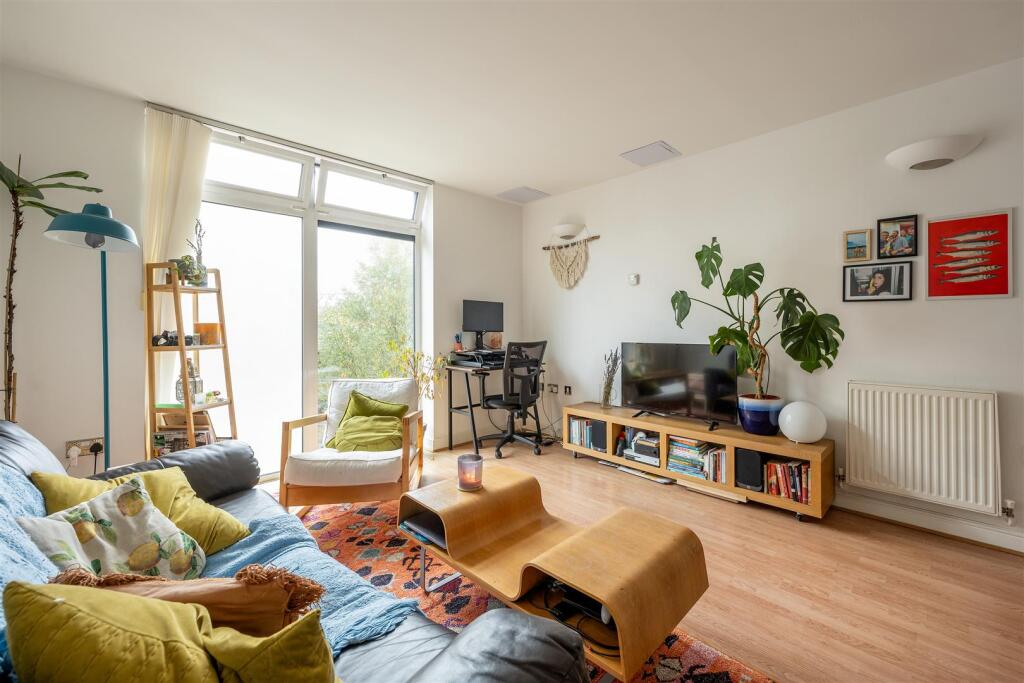 Main image of property: Martello Street, Hackney