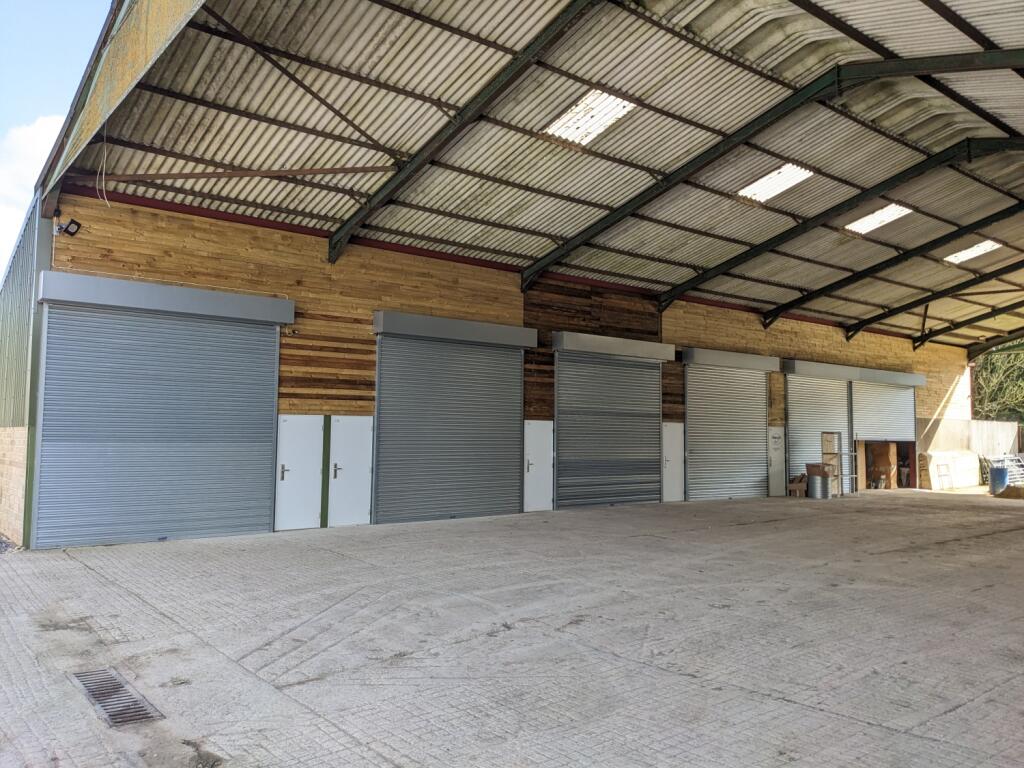 Main image of property: Between CIRENCESTER and FAIRFORD.