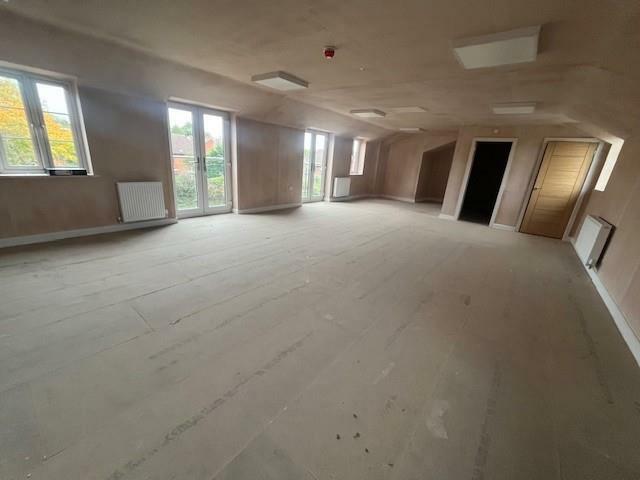Additional property image - Emscote Road, Warwick