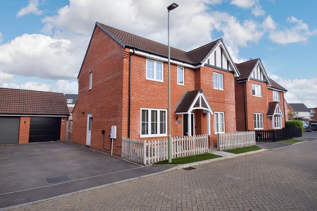 Main image of property: Chiltern Crescent, Fair Oak, Eastleigh, Hampshire, SO50 7GJ