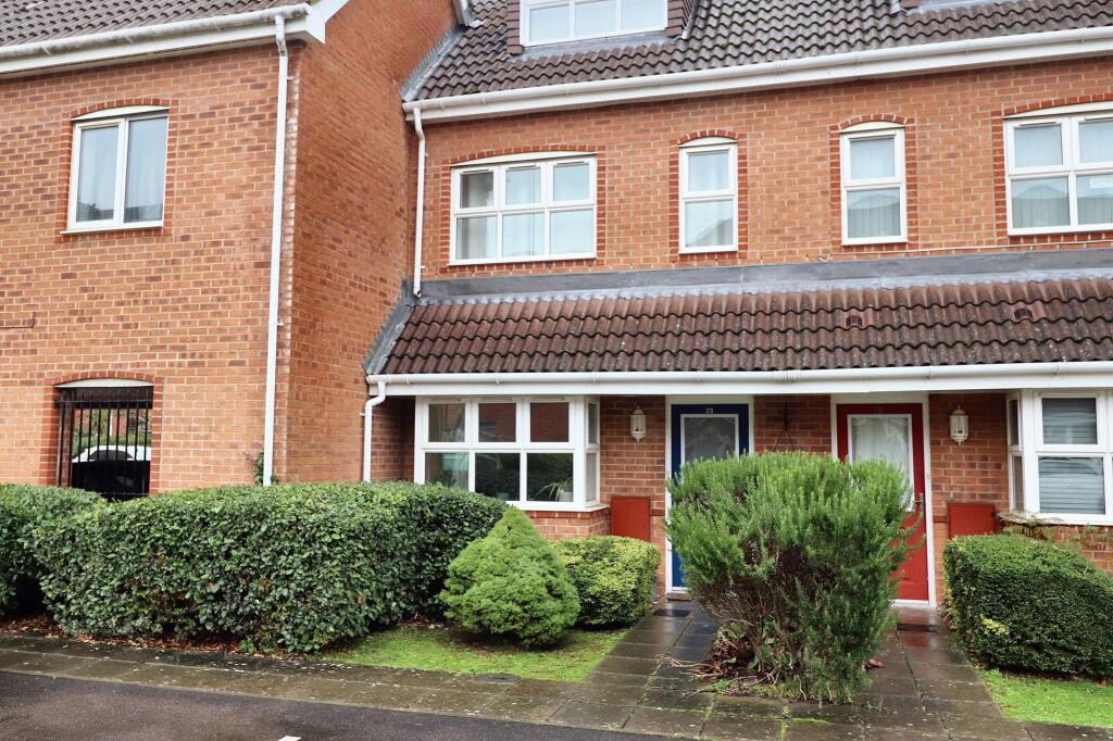 Main image of property: Drum Road, Eastleigh, Hampshire, SO50 5ST