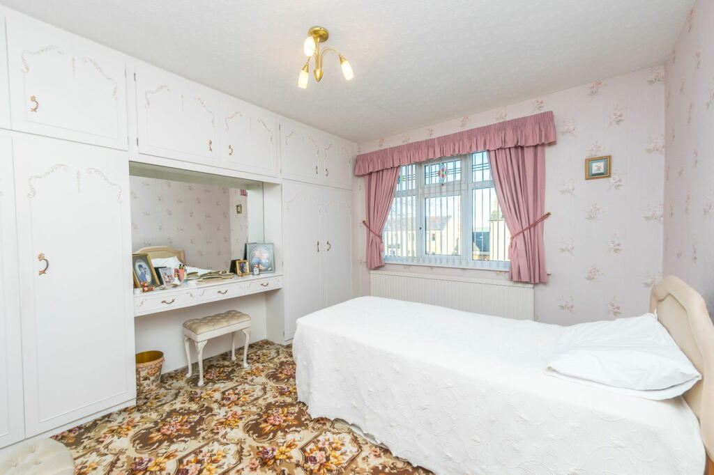 Additional property image - Halifax Road, Cleckheaton, BD19