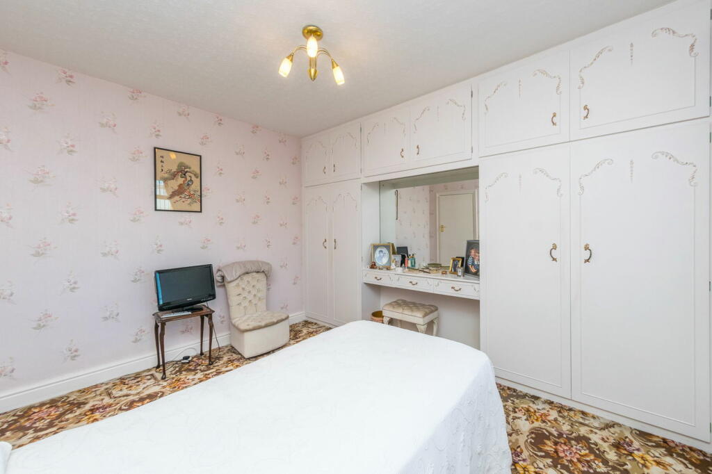 Additional property image - Halifax Road, Cleckheaton, BD19