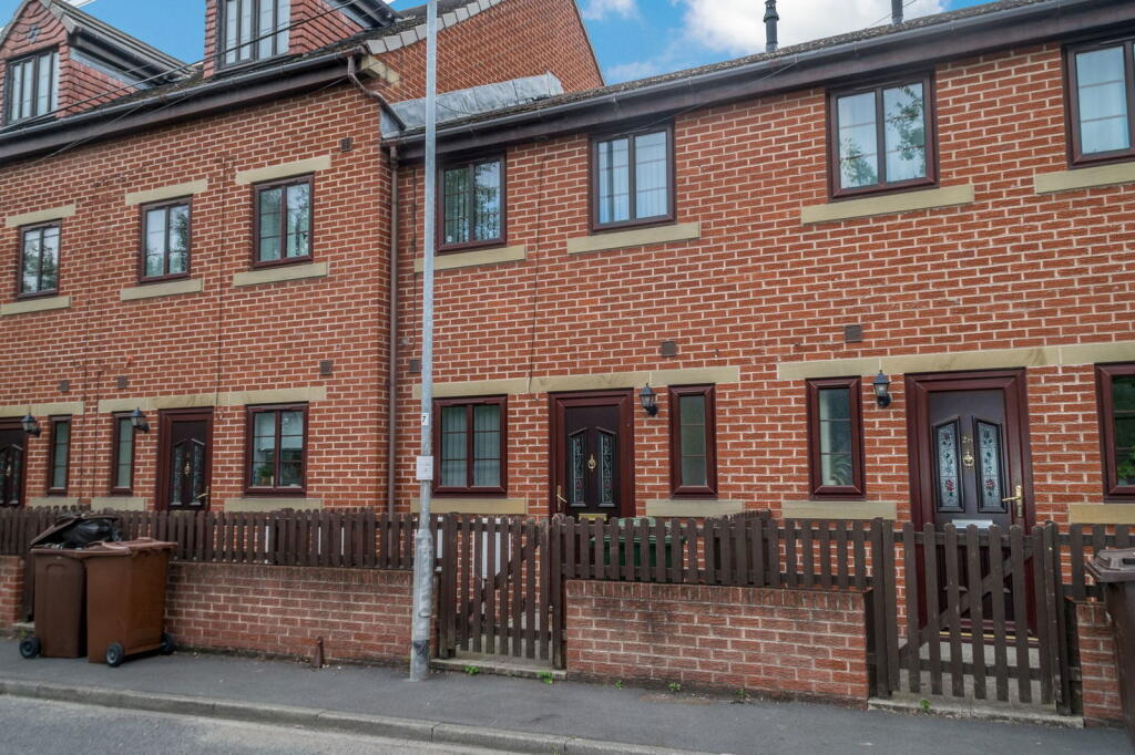 Main image of property: Forge Lane, Horbury, WF4