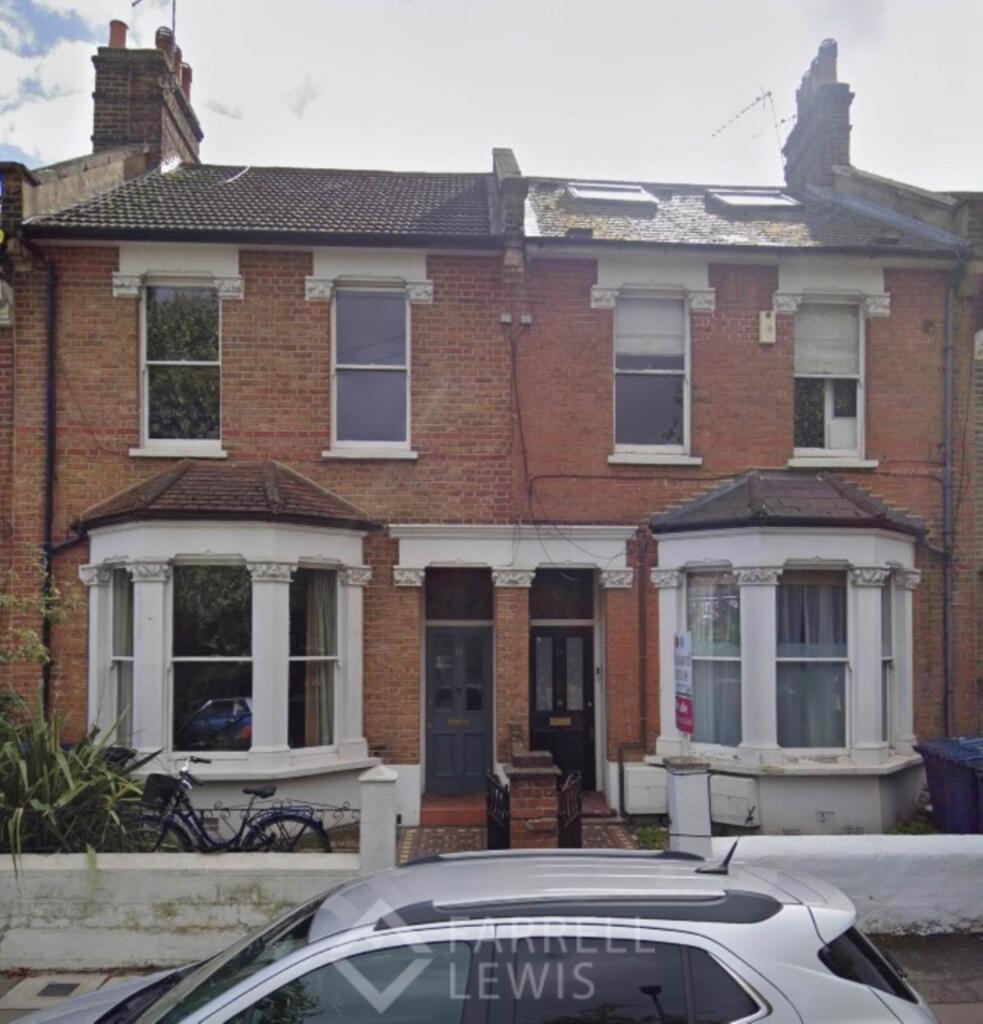 Main image of property: Avenue Rd, Acton, W3 8NH