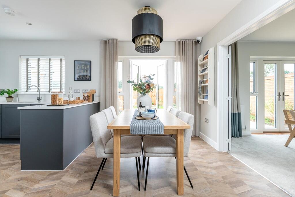 Additional property image - Bullens Green Lane,
Colney Heath,
AL4 0QR