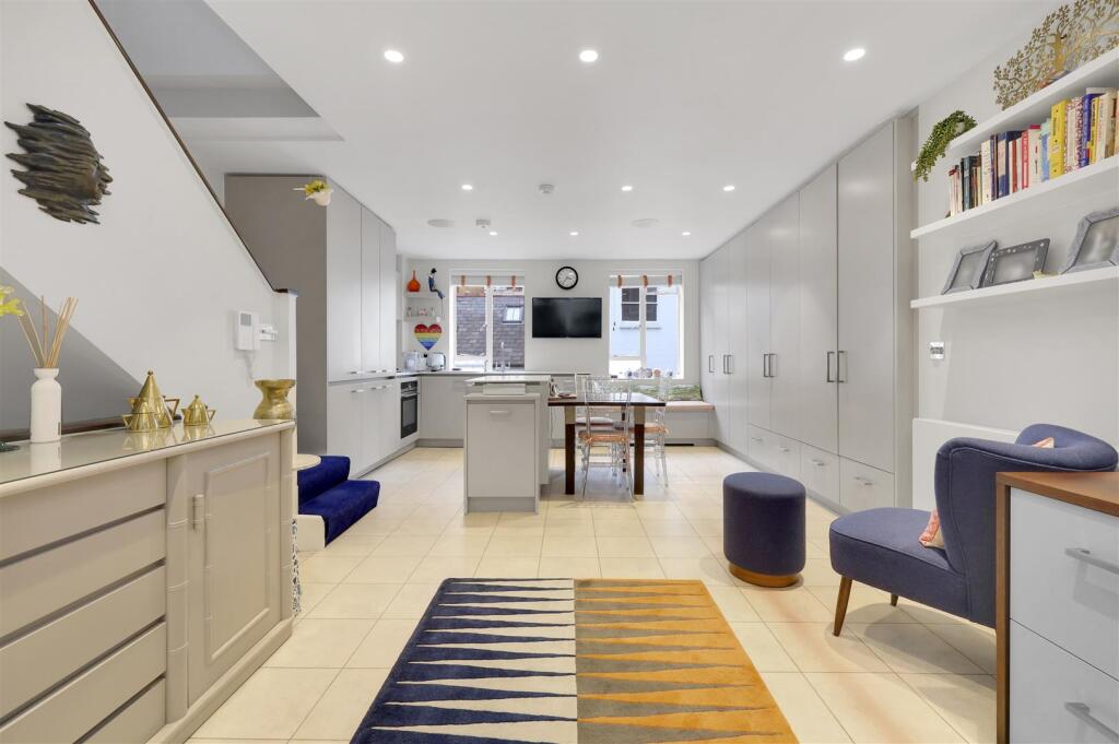 Main image of property: Elvaston Mews, South Kensington, SW7