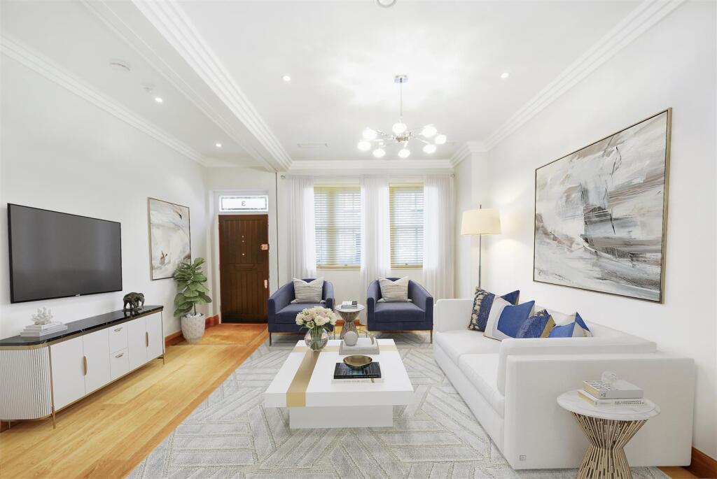 Main image of property: Queens Gate Mews, South Kensington, SW7