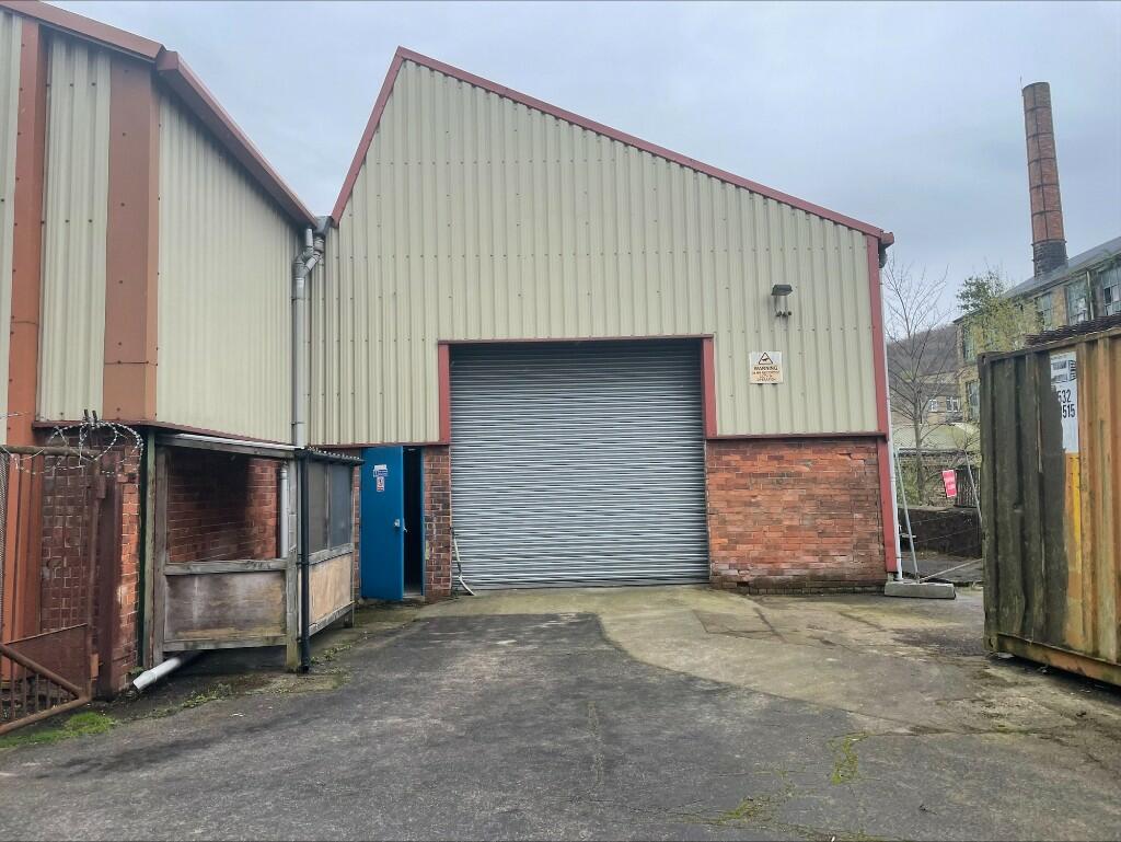 Industrial park to lease in Newbridge Industrial Estate, Pitt Street