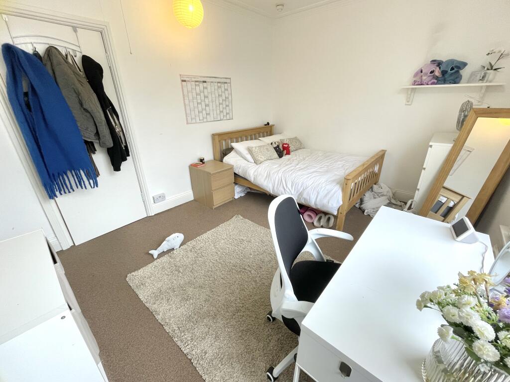 Main image of property: Headingley Mount, Headingley, Leeds