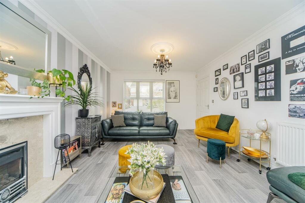 Additional property image - Heol Fioled, Barry