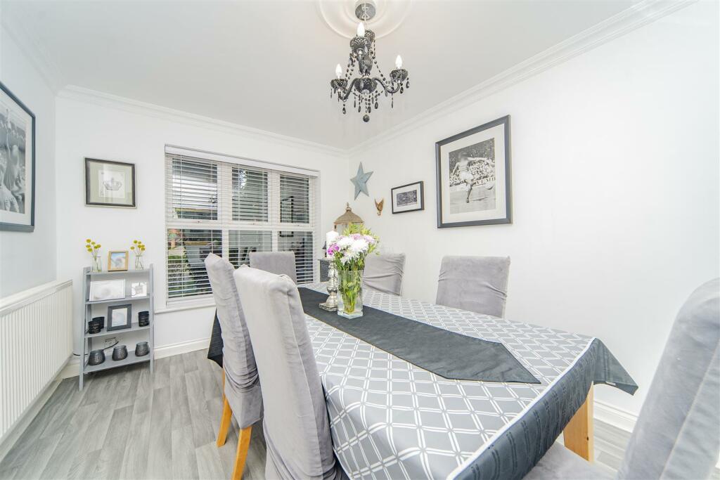 Additional property image - Heol Fioled, Barry