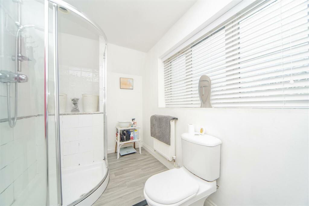Additional property image - Heol Fioled, Barry