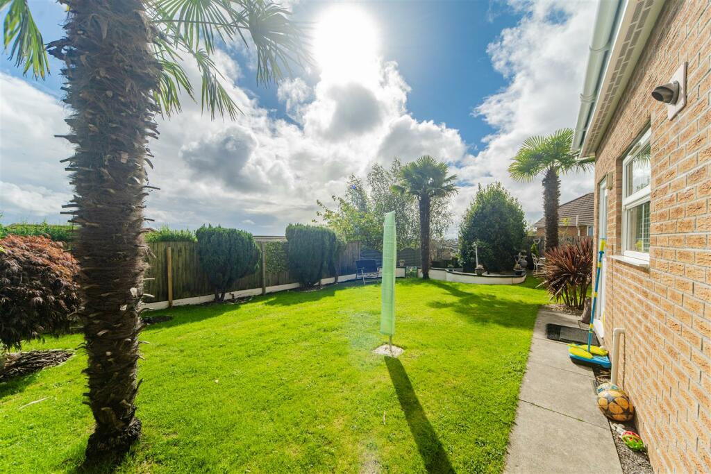 Additional property image - Heol Fioled, Barry