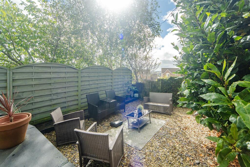 Additional property image - Heol Fioled, Barry