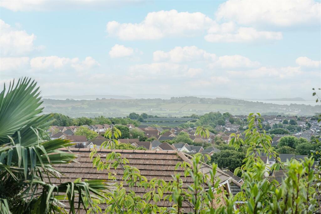 Additional property image - Heol Fioled, Barry