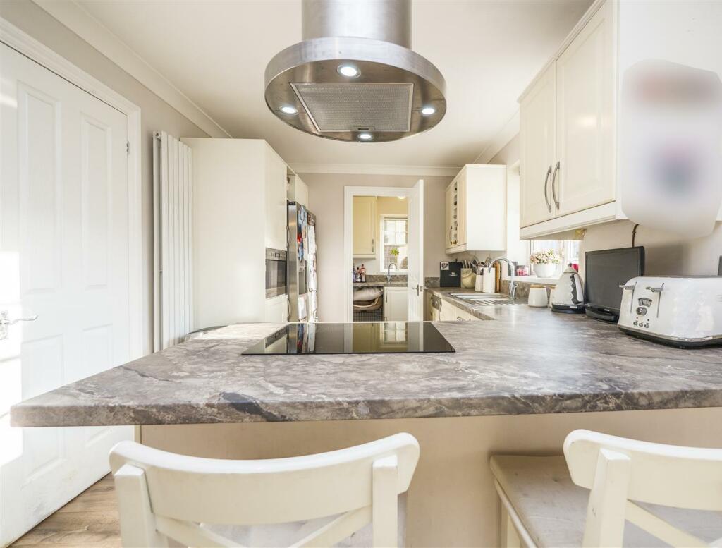 Additional property image - Llys Y Coed, Barry