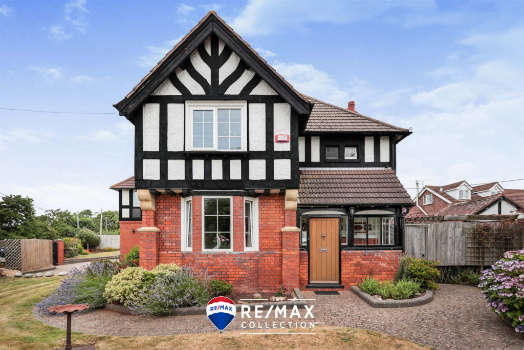 Main image of property: Beach Road, Swanbridge, Penarth