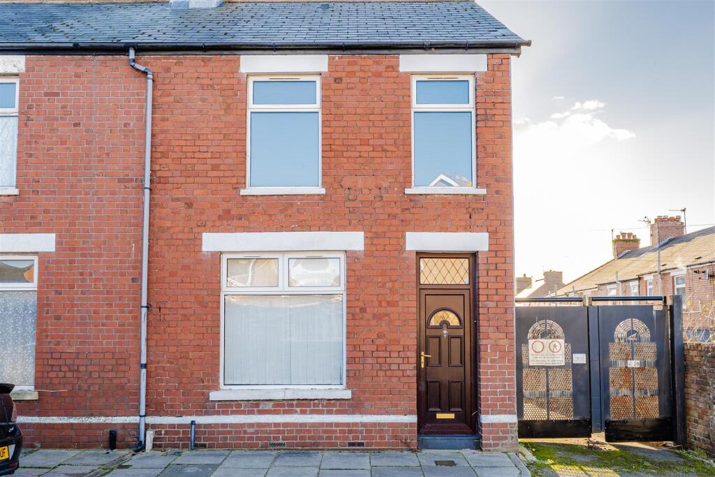 Main image of property: Bell Street, Barry