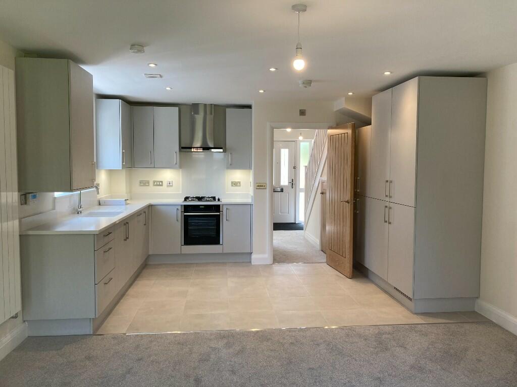 3 bedroom semidetached house for sale in Ford Road, Upton, CH49 0TG, CH49