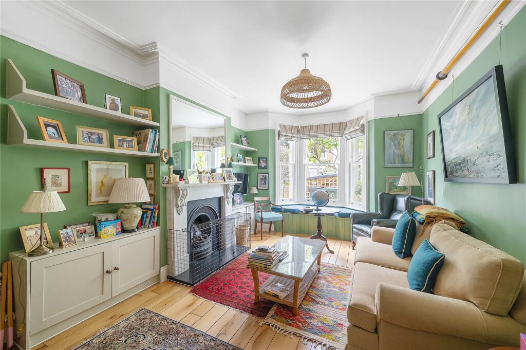 Main image of property: Spenser Road, London, SE24