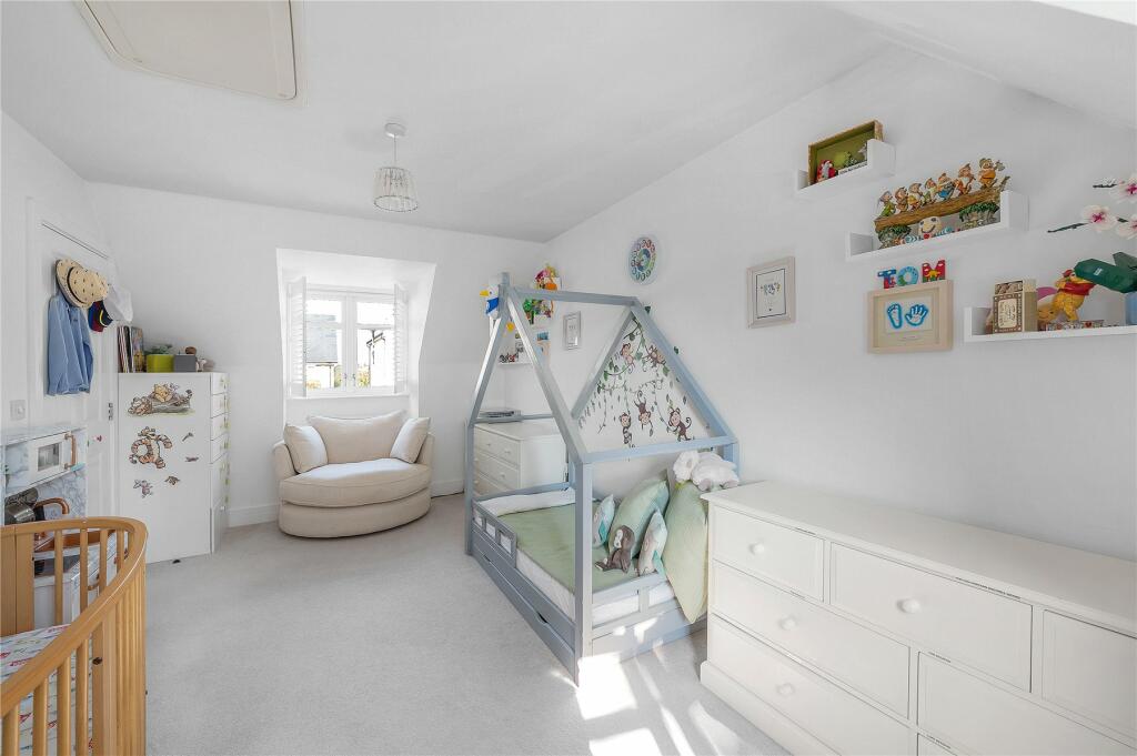 Additional property image - Brindlewick Gardens, Beckenham, BR3