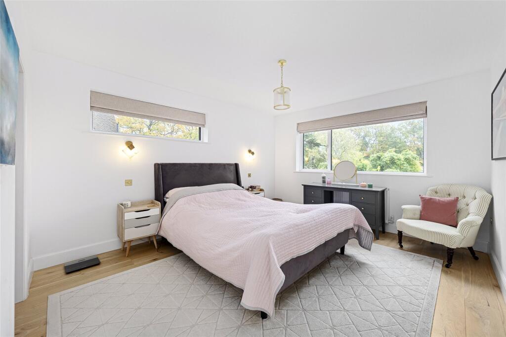 Additional property image - Scotts Lane, Bromley, BR2