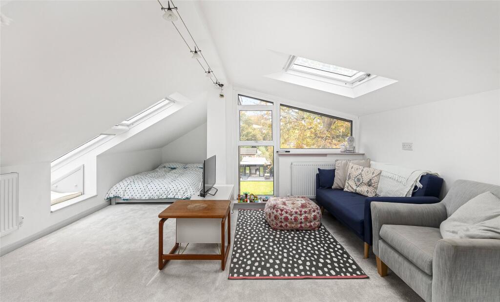 Additional property image - Scotts Lane, Bromley, BR2