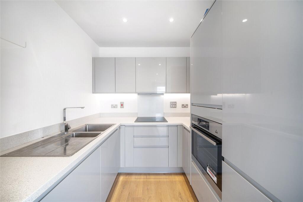 Main image of property: Coombe Road, Croydon, CR0