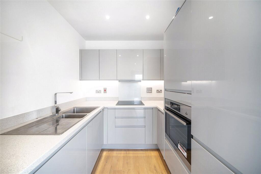 Main image of property: Coombe Road, Croydon, CR0