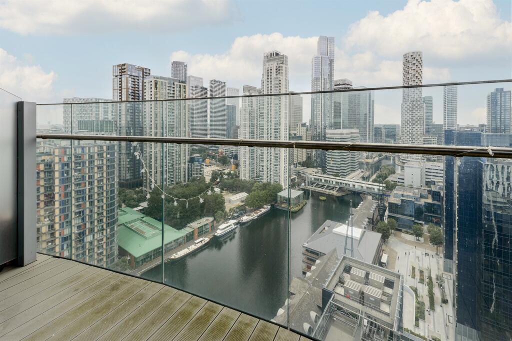 Main image of property: Arena Tower, E14