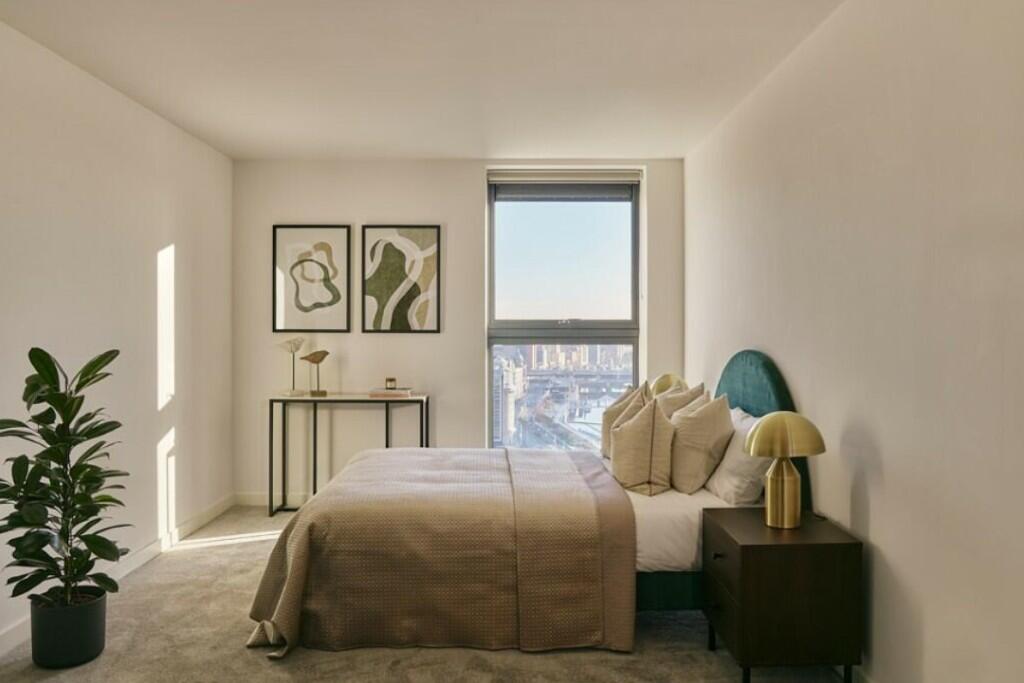 Main image of property: Warroch Place, Glasgow, G3