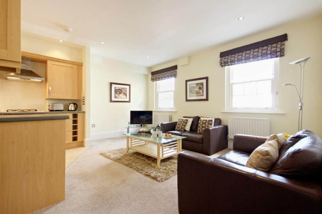 2 bedroom serviced apartment for rent in Kings Road, Reading, Berkshire, RG1