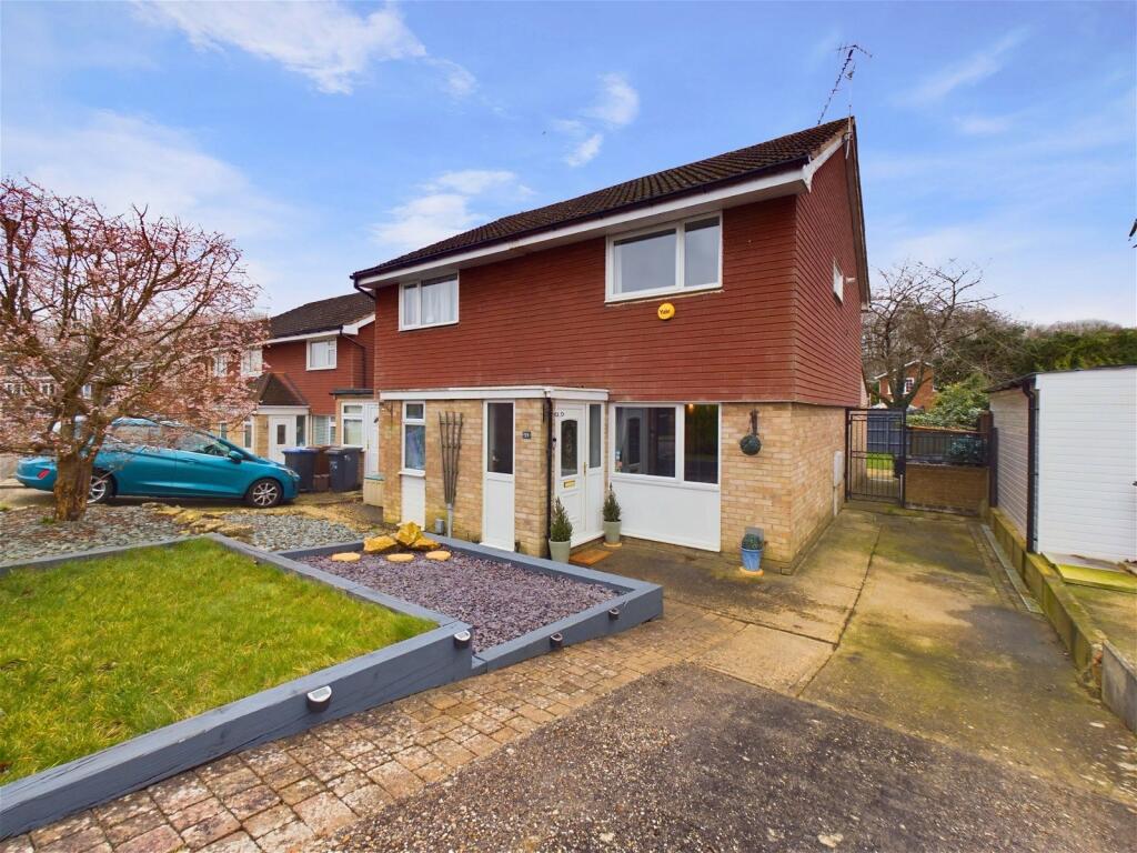 2 bedroom semidetached house for sale in Lowick Court, Moulton, NN3