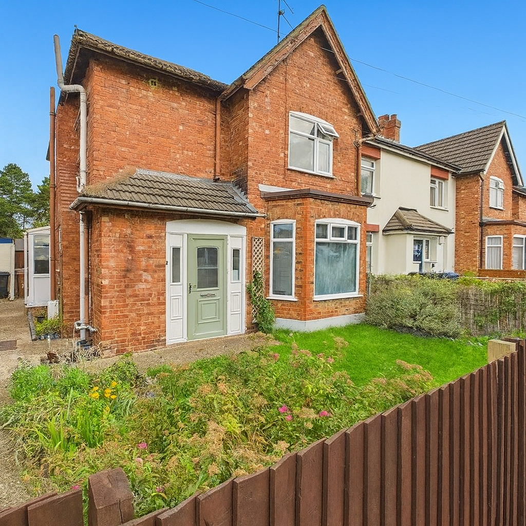 Main image of property: Lindsay Avenue | Abington | NN3