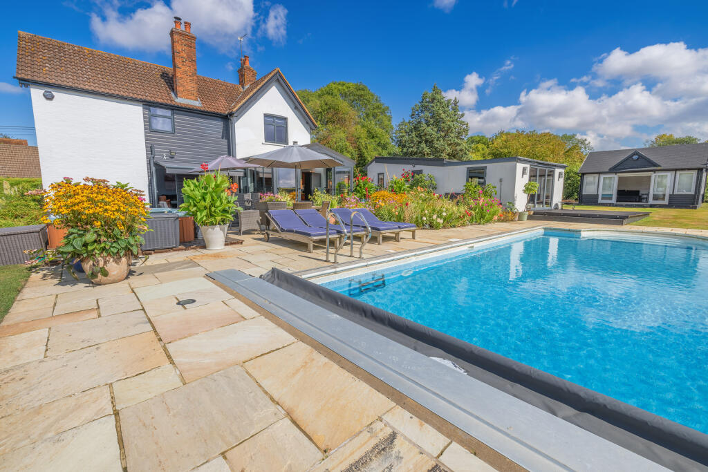 Additional property image - Vicarage Lane, North Weald, Epping, Essex
