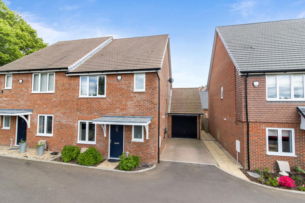 Main image of property: Autumn Drive, Horam, East Sussex
